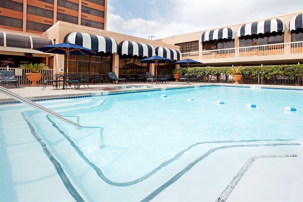 Hotel Crowne Plaza San Antonio Airport By Ihg Zewnętrze zdjęcie